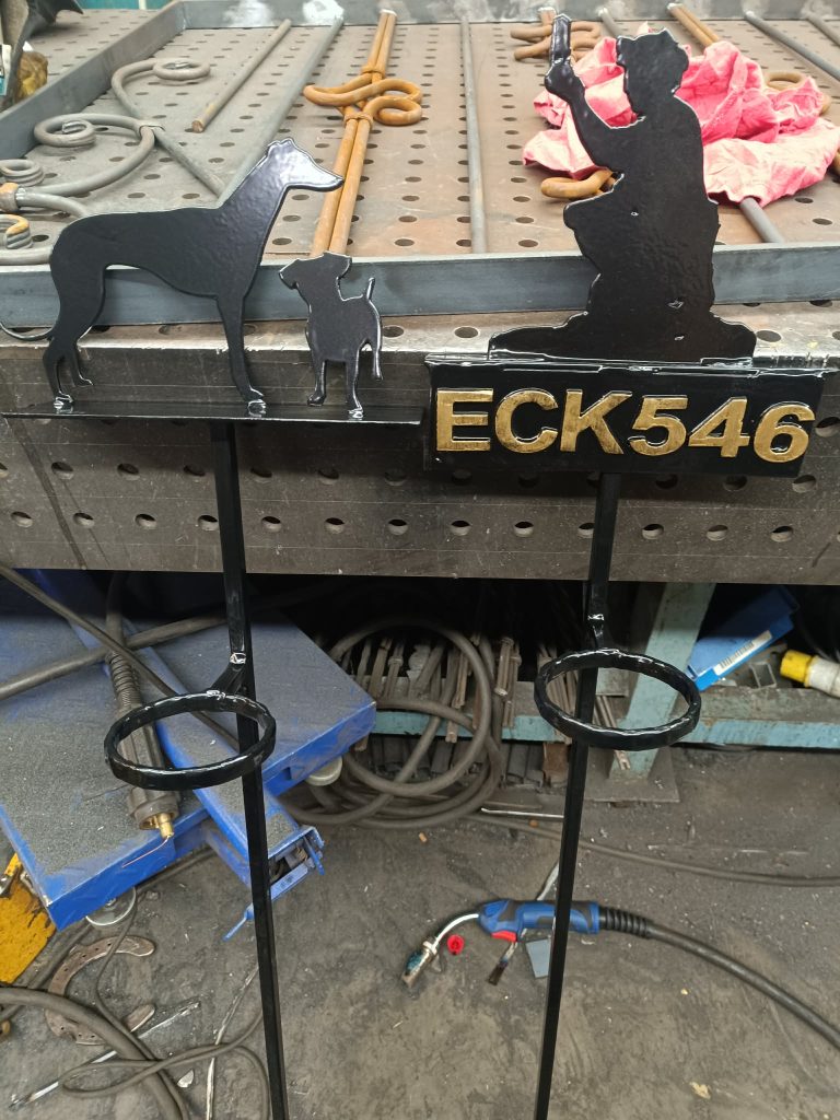 ee09a128 ff48 462d b177 84084c8980b7